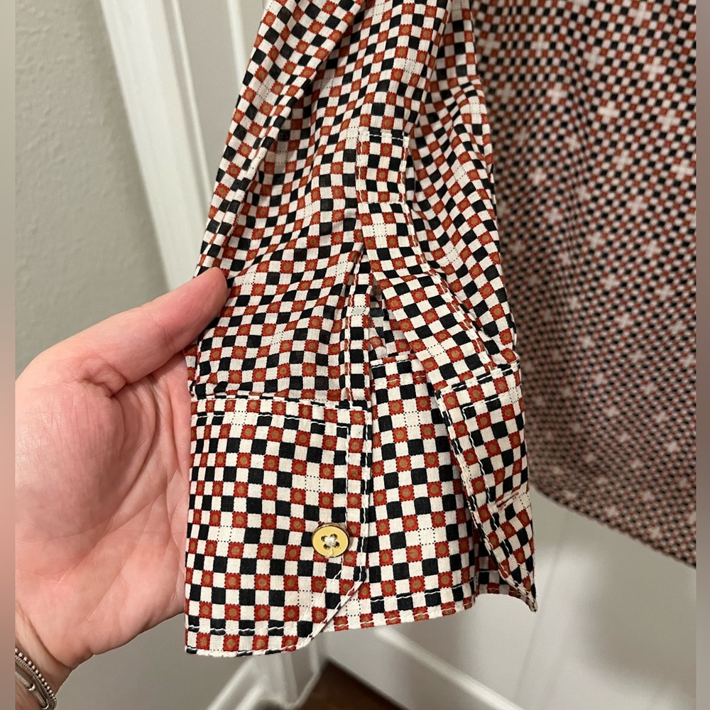 NWOT TORY BURCH Blouse Size 6 Checker Board Print Roll Tab Sleeve. - Picture 3 of 9